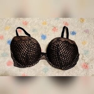 Victoria Secret very sexy push up, black, lace, beige
